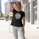 Camiseta Símbolo Science Love Atom<br><div class="desc">Você gosta de designs legais que você pode vestir com confiança? Então esta Design é para você! Mostre sua paixão com os novos Designs "Science Love Atom Symbol" do estúdio. Temos Designs bonitinhos únicos e inovadores para que você aproveite. Escolha sua cor favorita!</div>