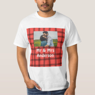 Camiseta Simples minimal sr e sra adicione sua foto nome ve