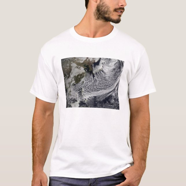 Camiseta Simulação em nuvem de um dia solteiro 4 (Frente)