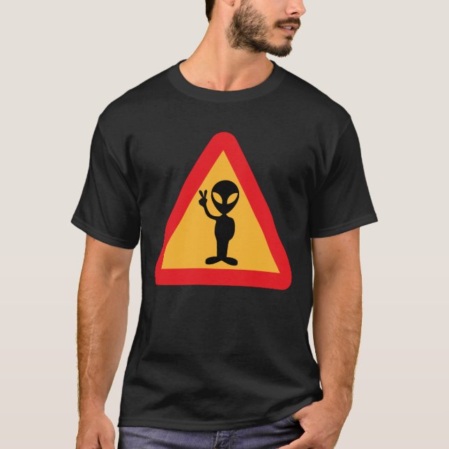 Camiseta Sinal de Alerta Para Alienígenas (Frente)