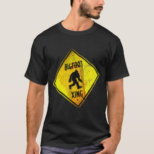 Camiseta Sinal de Cruzamento Bigfoot