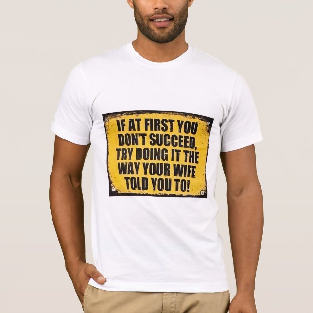 Camiseta Sinal de diversão atrevida (Frente)