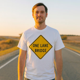 Camiseta Sinal de Estrada de Ponte de Uma Faixa Amarelo