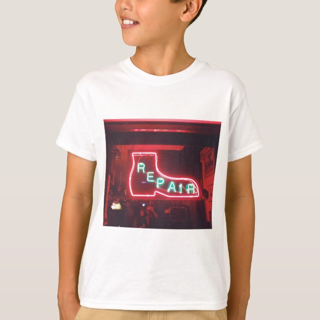 Camiseta Sinal de Neon NYC (Frente)