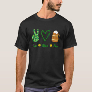 Camiseta Sinal de Paz Shamrock Amor Cerveja St Patricks Da