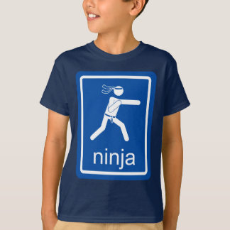 Camiseta sinal do universal do ninja