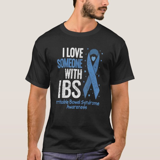 Camiseta Síndrome de Bowel Irritável Eu Amo Alguém Com Ibs  (Frente)