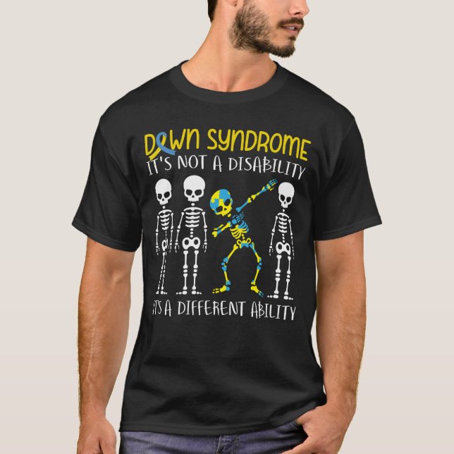 Camiseta Síndrome de Down é uma habilidade diferente Engraç (Frente)