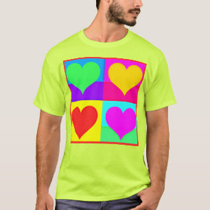 Camiseta Sinfonia de Amor Chic: Design de Corações Feliz