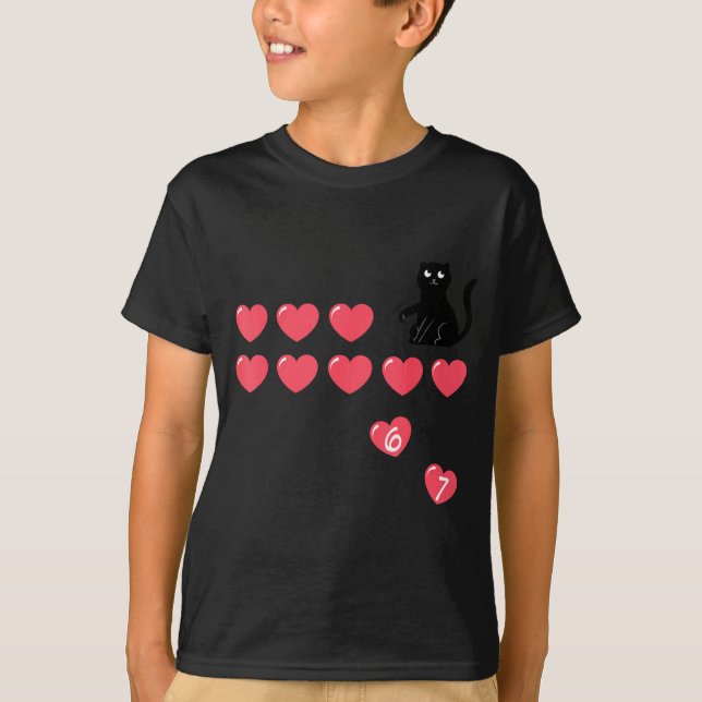 Camiseta Six Seven Black Cat Knocking Off Hearts Funny 67 V (Frente)