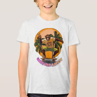 Camiseta Skate Like a Beast Cool Chimpanzee Skater Design