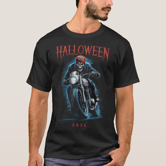 Camiseta Skeleton Biker Em Motocicleta No Halloween 2024 (Frente)