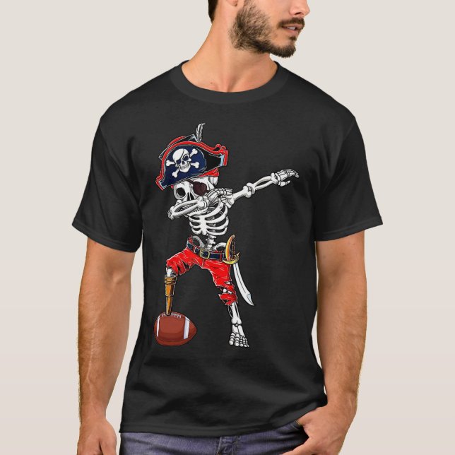 Camiseta Skeleton Pirate &amp; Custo do Dia das Bruxas de F (Frente)