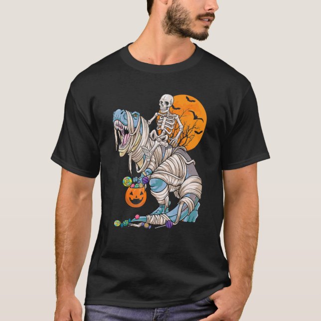 Camiseta Skeleton Riding Mummy Dinosaur Rex Halloween Pump (Frente)