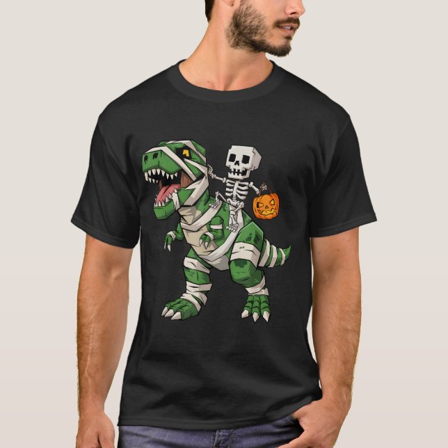 Camiseta Skeleton Riding Mummy Dinosaur T Rex (Frente)