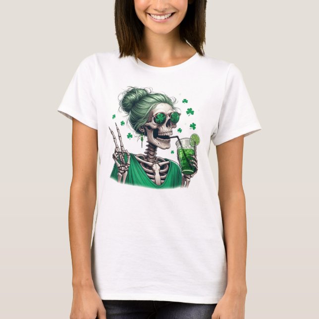 Camiseta Skeleton Shamrock Sip (Frente)