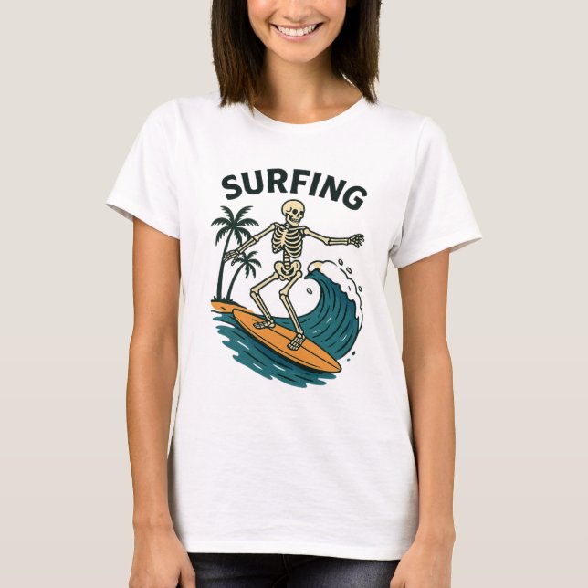 Camiseta Skeleton Surfing Retro Beach Wave Design (Frente)