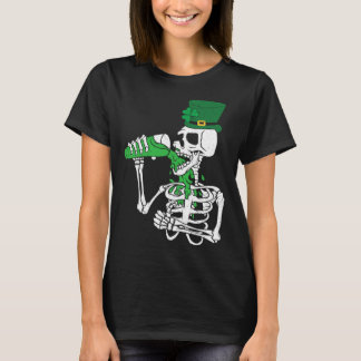 Camiseta Skeletons Leprechaun Drinking Beer St Patrick s Da