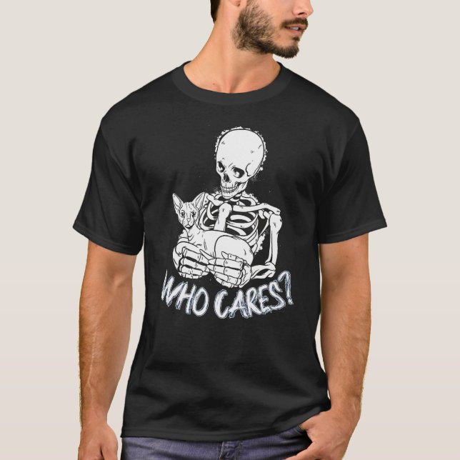 Camiseta Skelleton Gótico Com Gato Que Se Preocupa Com Ae E (Frente)