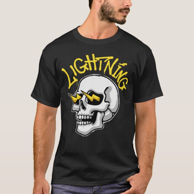 Camiseta Skull Illustration with Lightning streetwear (Frente)