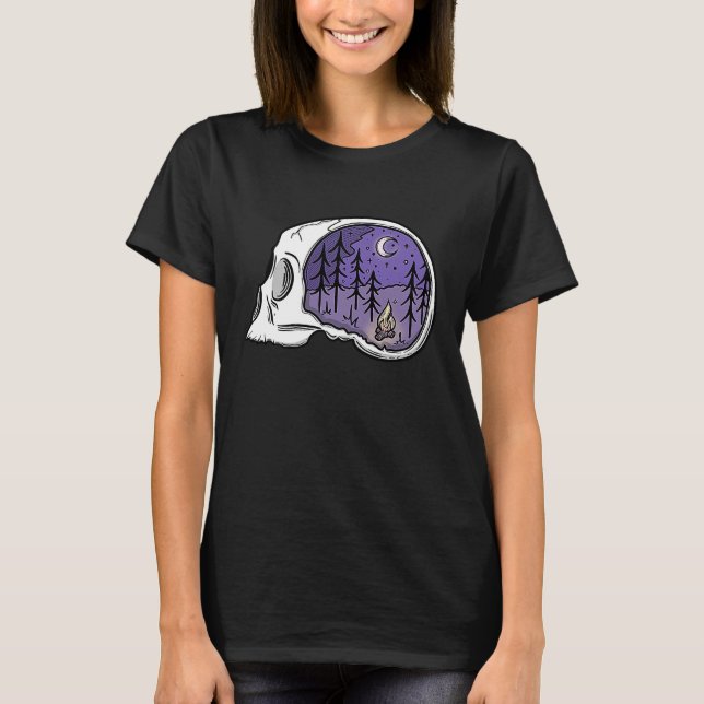Camiseta Skull with Forest Nighttime Camping Scene True Cri (Frente)