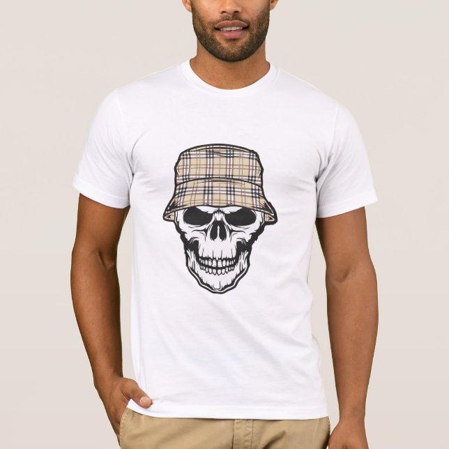 Camiseta Skull with Plaid Bucket Hat Graphic (Frente)