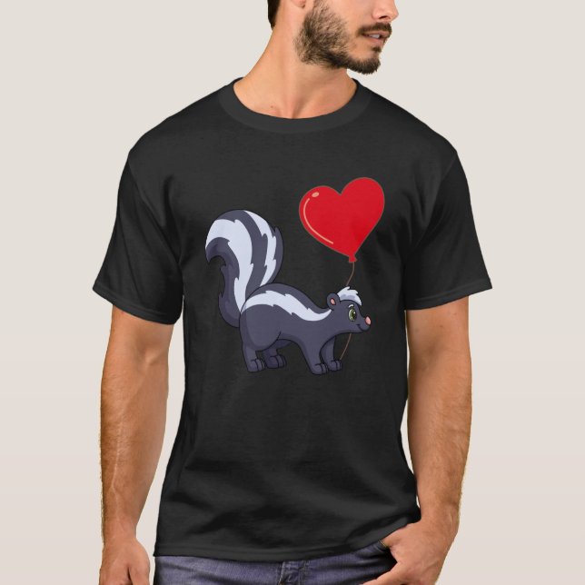 Camiseta Skunk Com Boys De Amor Com Dia de os namorados De  (Frente)