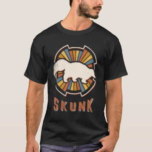 Camiseta Skunk Vintage Classic Retro Animal Love