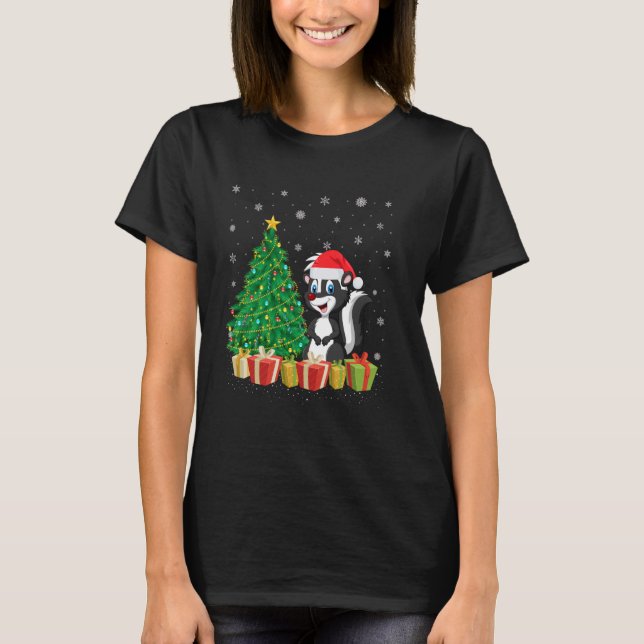 Camiseta Skunk Xmas Tree Lighting Santa Hat Skunk Natal (Frente)