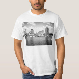 Camiseta Skyline preto e branco