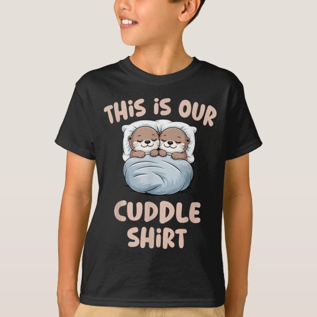 Camiseta Sleeng Otter Couple This Is Our Cuddle  (Frente)