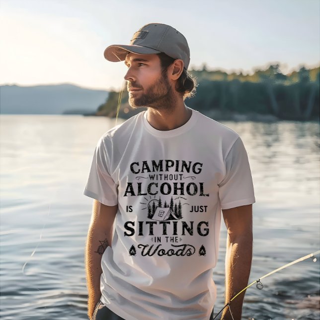 Camiseta Slogan engraçado do camping bebendo diz: (Criador carregado)