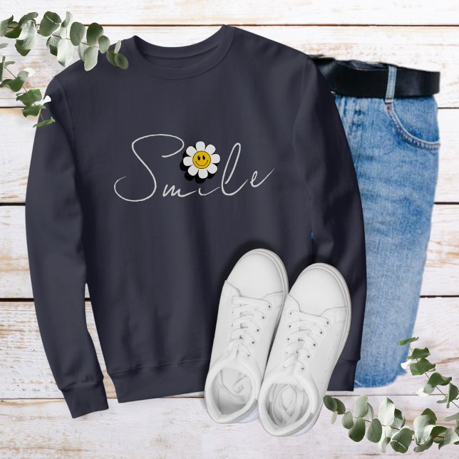 Camiseta Smile Hoodie with Smiling Daisy (Criador carregado)