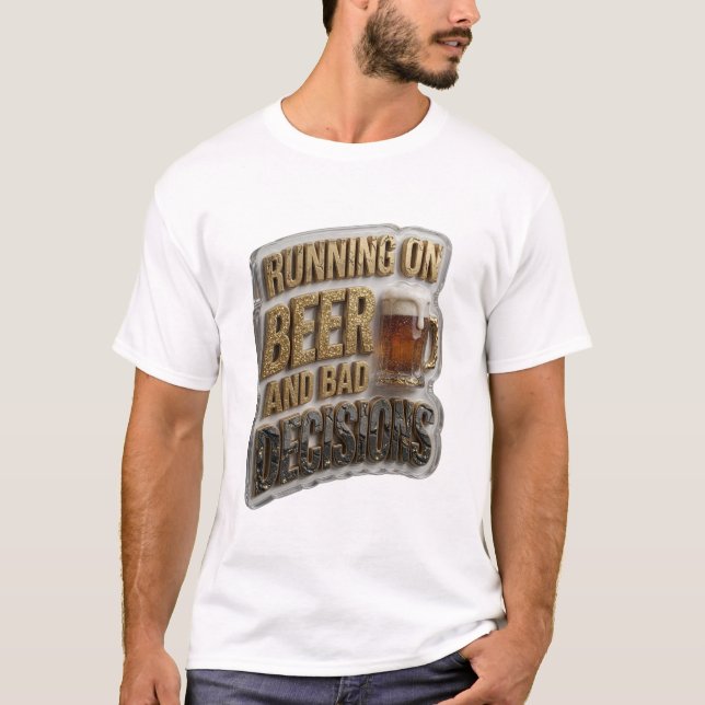 Camiseta Snappy FUNCIONANDO À BASE DE CERVEJA E DECISÕES RU (Frente)