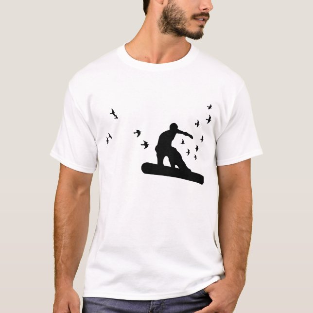 Camiseta snowboard. o conselho com pássaros. preto (Frente)