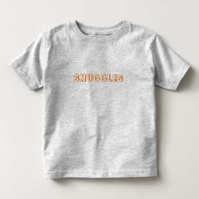 Camiseta "Snuggles" - letras laranja (Frente)