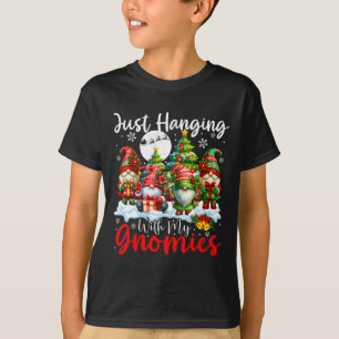 Camiseta Só Andando Com Os Meus Gnomos Xmas Três Cachorros 