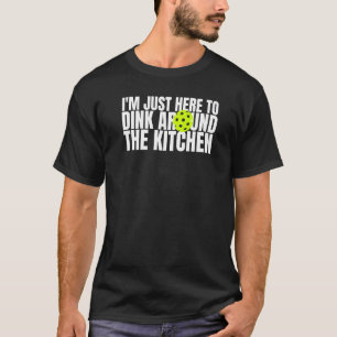Camiseta Só estou aqui para beber em volta do jogador de pi