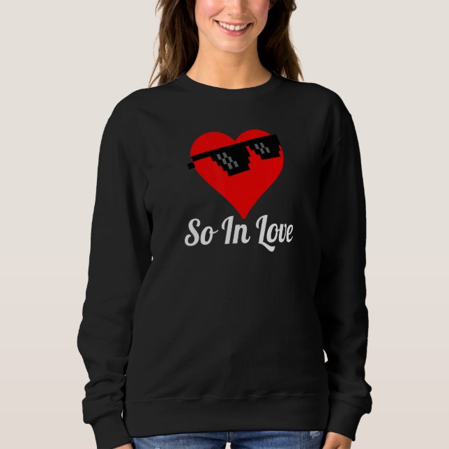 Camiseta So In Love  Heart Sunglasses (Frente)