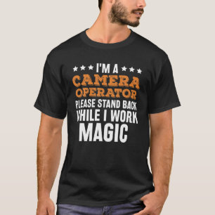 Camiseta Só Preciso De Café E Câmera.
