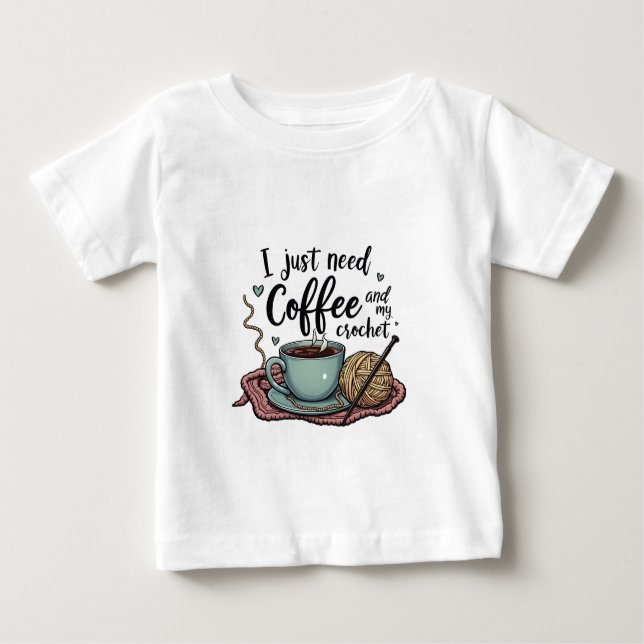 Camiseta Só preciso de café e crochê (Frente)