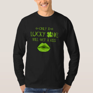 Camiseta Só Que A Sorte Vai Pegar O Dia de São Patrício Bei
