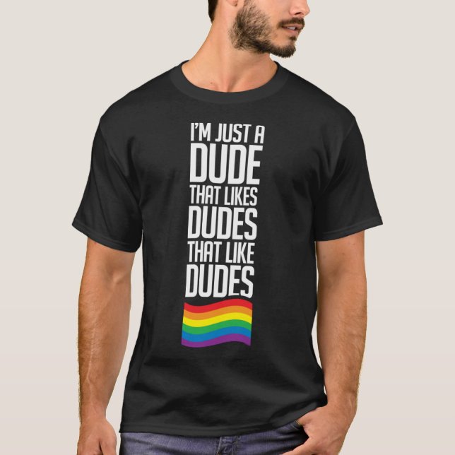 Camiseta Só um cara que gosta de Gay Cara Orgulho (Frente)