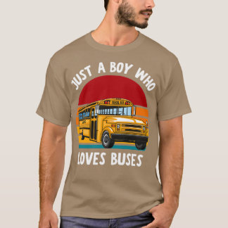 Camiseta Só um garoto que ama ônibus 1