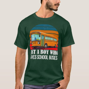 Camiseta Só um garoto que ama ônibus retro pôr o sol 1