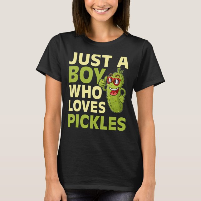 Camiseta Só um menino que ama picles picles picle pepino (Frente)