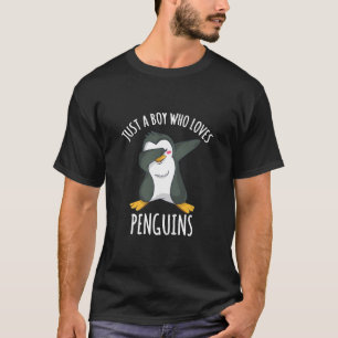 Camiseta Só Um Menino Que Ama Pinguins Cute Pinguin Dab Por