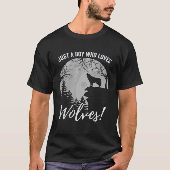 Camiseta Só Um Rapaz Que Ama Lobos De Lua Cheia Lobo (Frente)