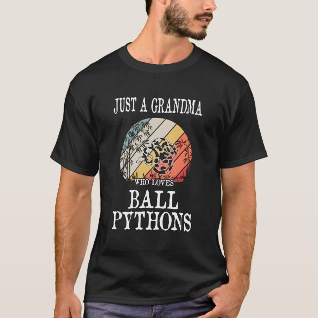 Camiseta Só Uma Avó Que Ama Pítons De Bola (Frente)