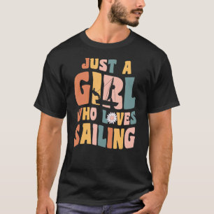 Camiseta Só Uma Garota Que Adora Navegar Roupa